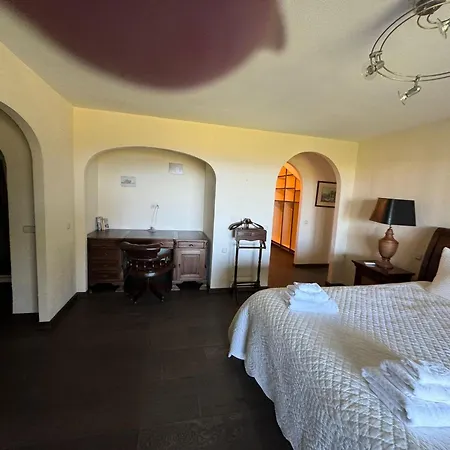 Villa Grand Villa! With Golf & Sea View!!