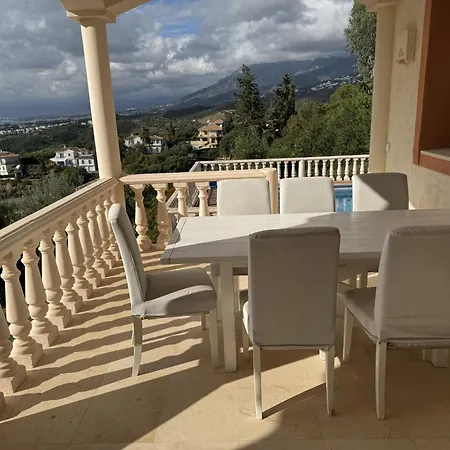 Villa Grand Villa! With Golf & Sea View!! Marbella