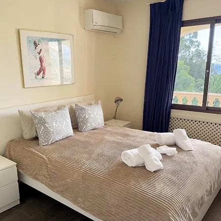 Villa Grand Villa! With Golf & Sea View!! Marbella