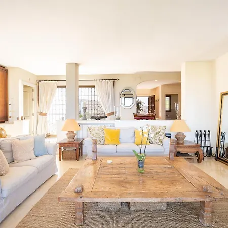 וילה Grand Villa! With Golf & Sea View!! *