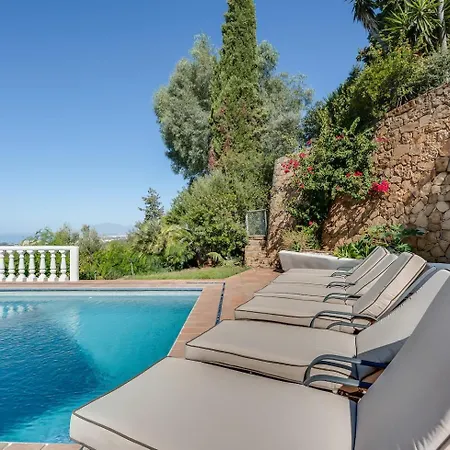 Villa Grand With Amazing Golf & Sea View *