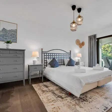 Villa Grand With Amazing Golf & Sea View *
