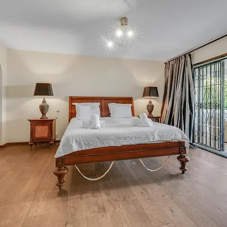 Grand With Amazing Golf & Sea View *