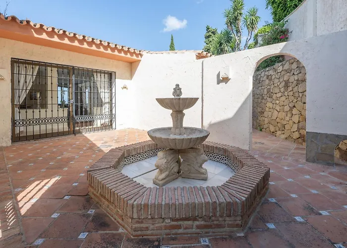Grand Villa! With Golf & Sea View!! * Marbella