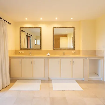 Grand Villa! With Golf & Sea View!! * Marbella